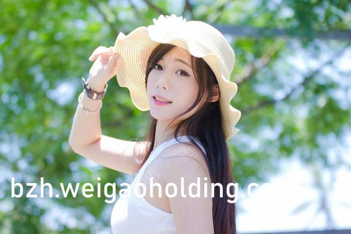 欧美熟女风韵犹存，人妻精品私密诱惑，熟乱伦理情感大片