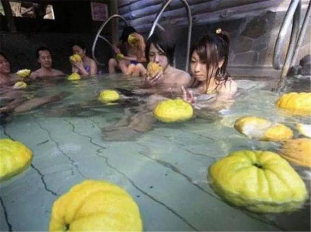 欧美熟女人妻在线的相关介绍