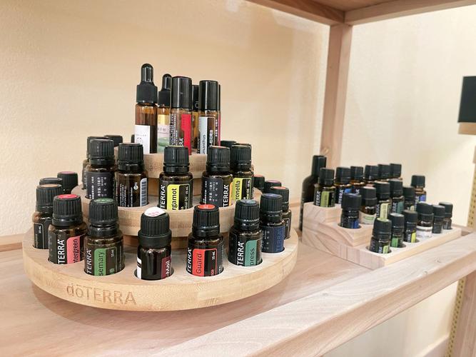 日本按摩店精油推荐：深度舒缓、天然植物配方与专业芳疗级长尾关键词精选