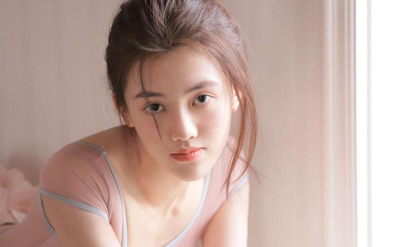 熟女大尺度写真图片的相关介绍