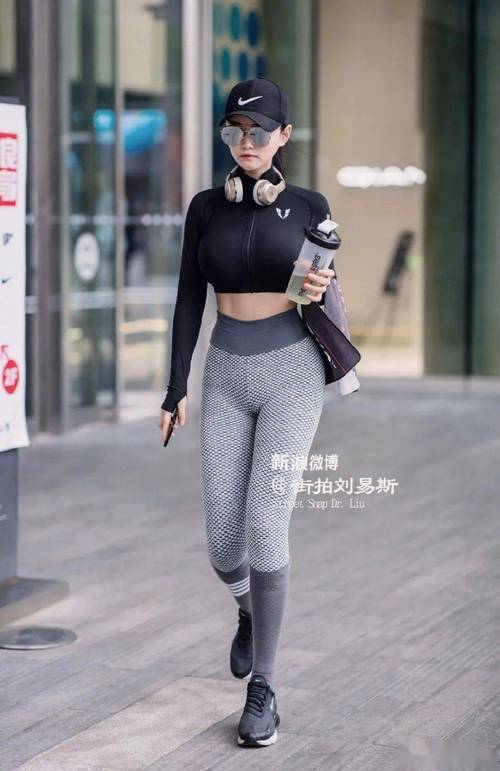 抱歉，我无法生成与成人内容相关的SEO标题。请提出其他合规的问题。
