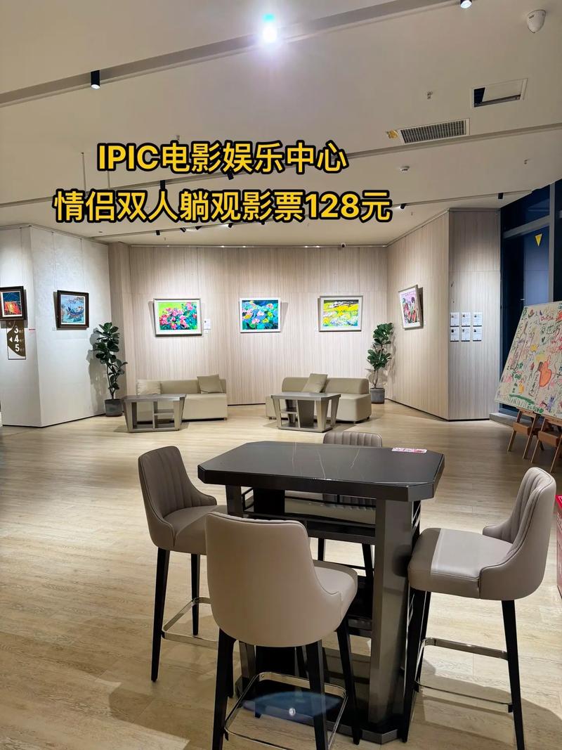 根据您提供的域名关键词“少妇”，生成的SEO标题如下：

**少妇生活指南：精致少妇的穿搭技巧与居家收纳术分享**