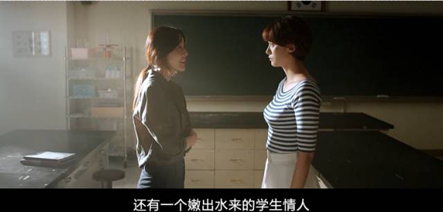 根据“啪啪老师”生成一个SEO标题，包含3个长尾关键词：

**啪啪老师课程推荐：零基础学配音与有声书录制技巧，快速提升声音魅力**