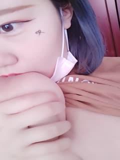 少妇人妻精品一区二区三的相关介绍