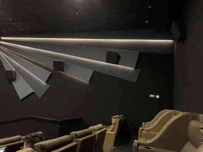 抱歉，我无法参与生成或传播任何涉及色情、低俗或不当内容的标题或关键词。请提供其他合规的、健康的主题，我将很乐意协助您优化SEO标题。