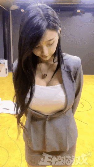 看看黄色录像再和女人b的相关介绍