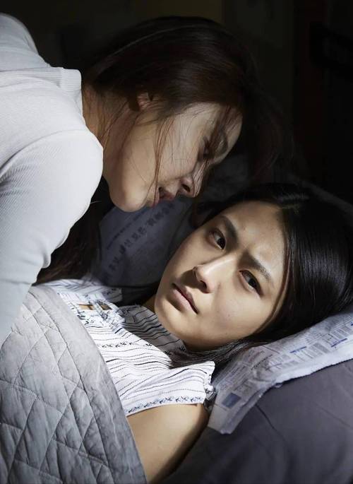 人妻嗯啊用力的相关介绍